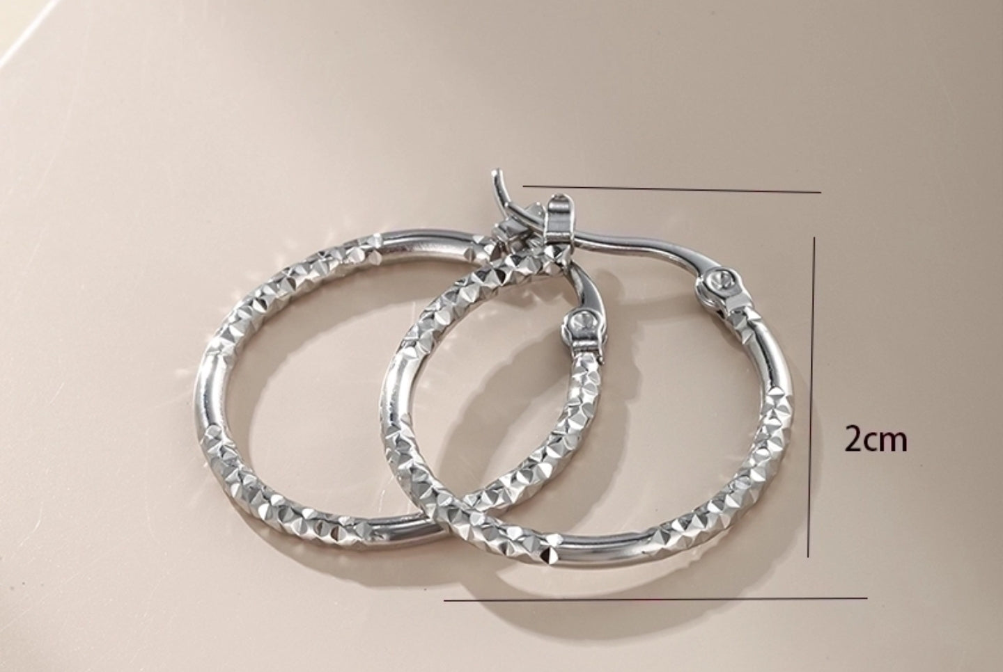 SILVER SHINY  HOOPS EARRINGS